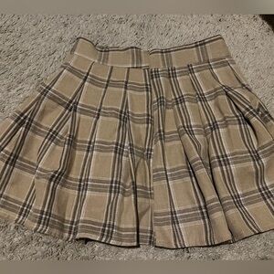 plaid beige skirt